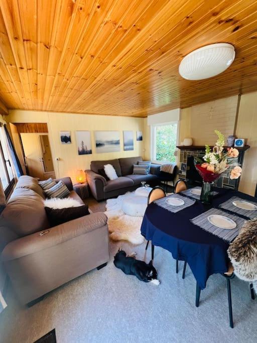 Posezení v ubytování Chalet.Olive.Érezée