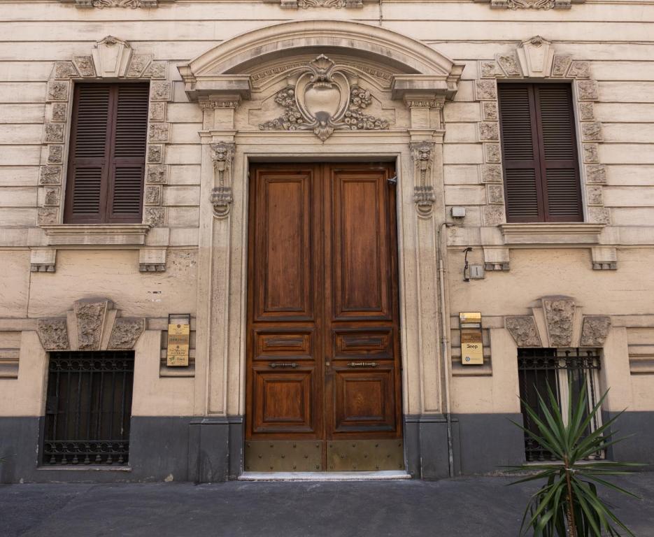 The facade or entrance of Residenza Romana