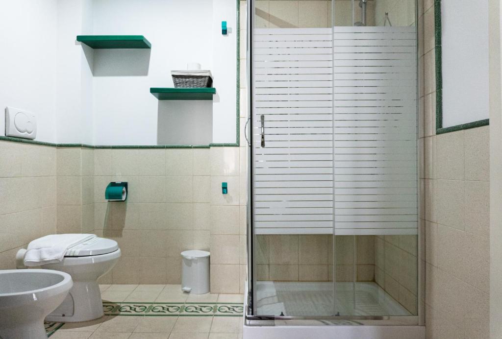 A bathroom at Residenza Romana