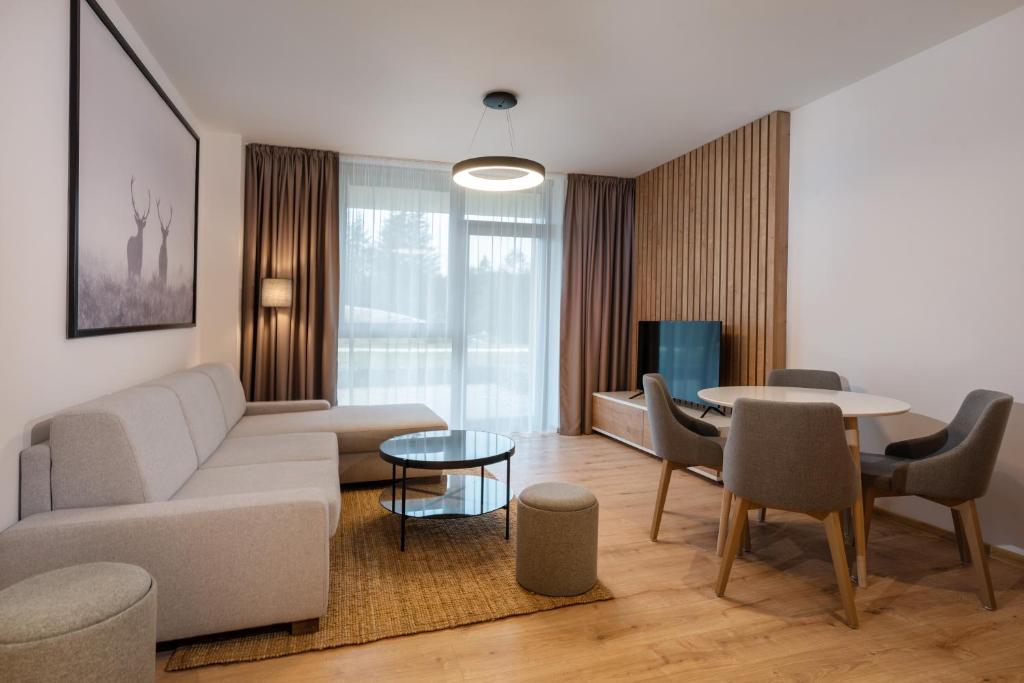 Posezení v ubytování TALBERG SK - Garage parking - Quiet place - Brand new apartments - Tále