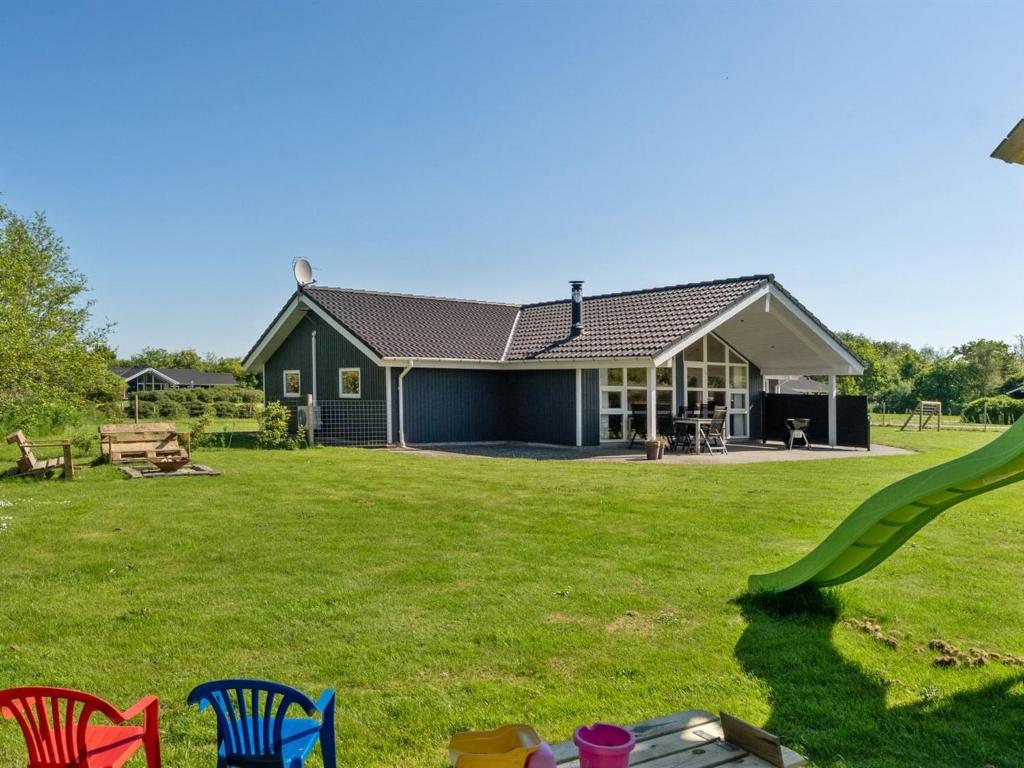 Zahrada ubytování Holiday Home Eicke - 12km from the sea by Interhome