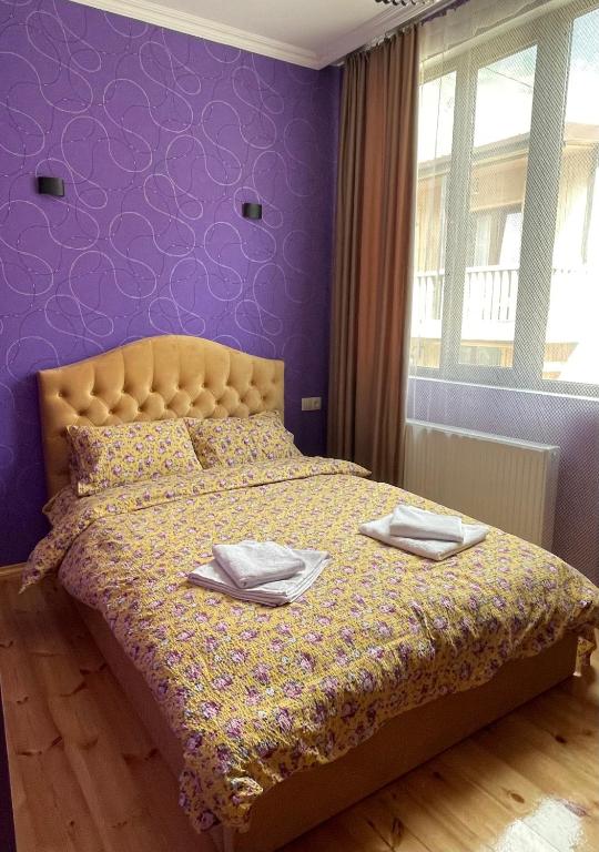 Postel nebo postele na pokoji v ubytování Sunny guesthouse