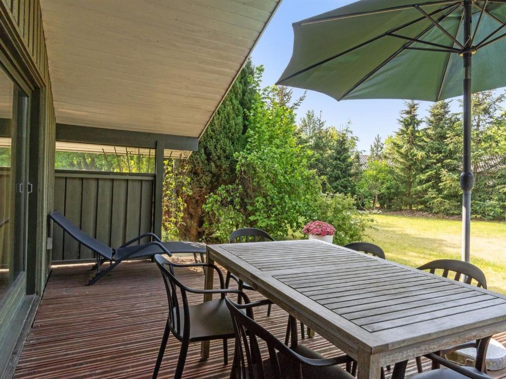 Zahrada ubytování Holiday Home Winter - 500m from the sea by Interhome