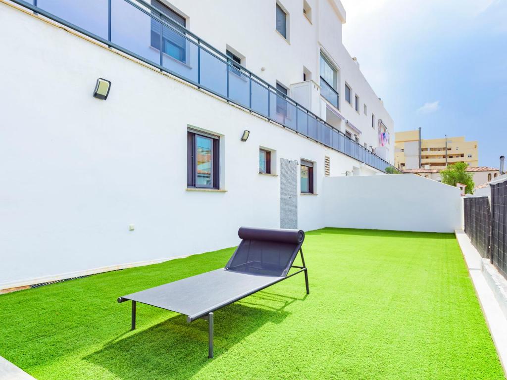 Apartment Puerta del Mediterráneo by Interhome, Oropesa del ...