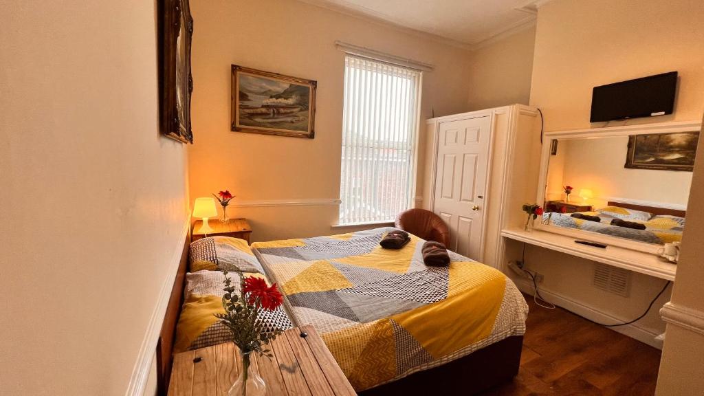 Castle Lodge Guest House 86-88 Sheil Rd L6 3AF - Tweepersoonskamer Met Eigen Badkamer