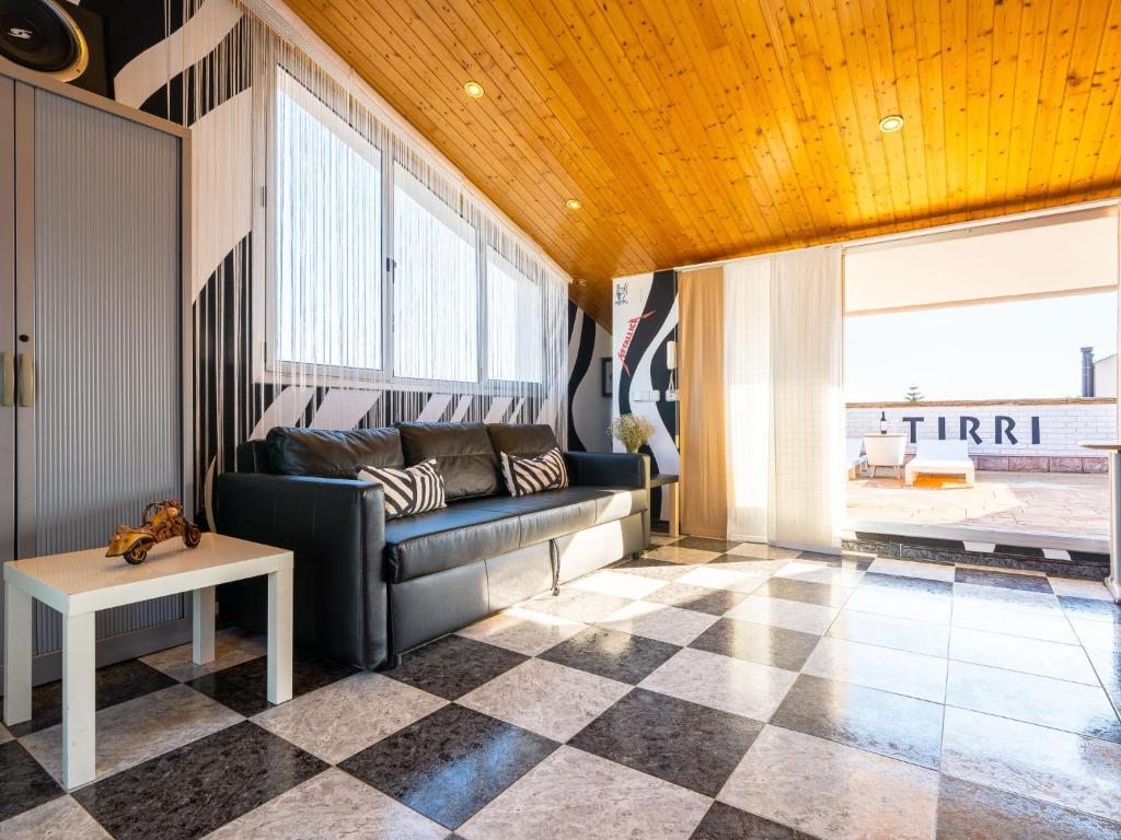 Posezení v ubytování Villa Villa Luxury Rock Tirri by Interhome