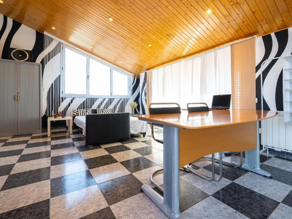 Posezení v ubytování Villa Villa Luxury Rock Tirri by Interhome