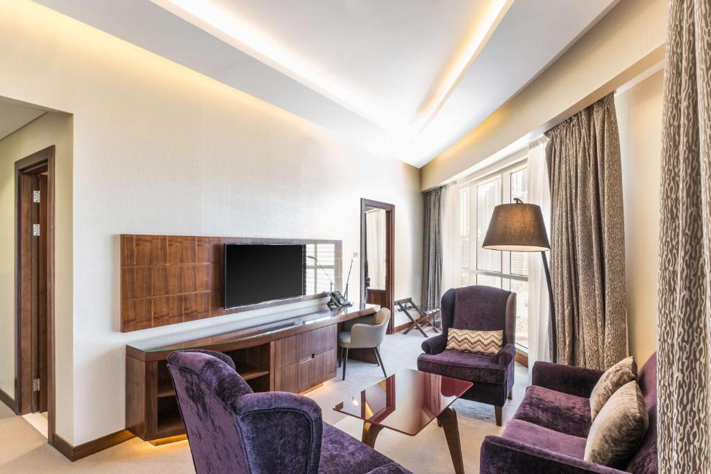 Radisson Blu Hotel, Dubai Waterfront - Resim 38