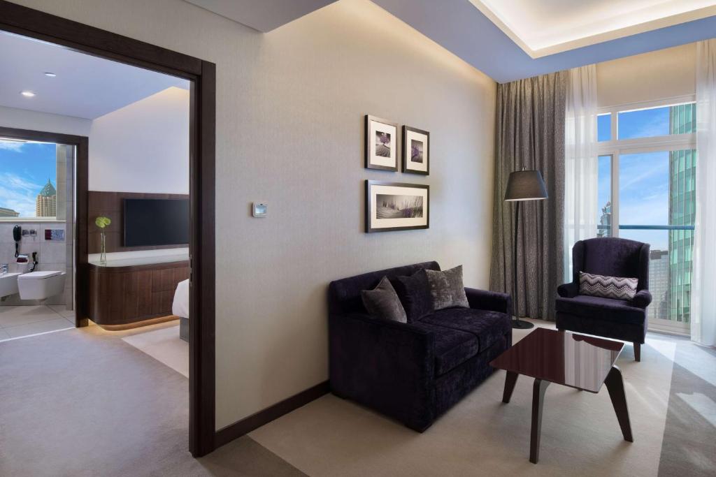 
Junior Suite with Lounge Access

