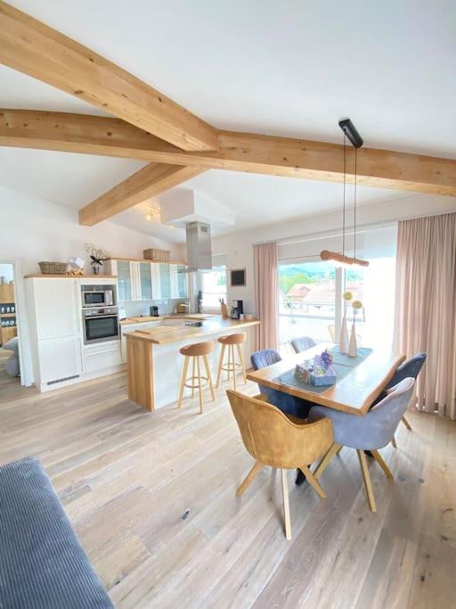Kuchyň nebo kuchyňský kout v ubytování Penthouse in Sonthofen
