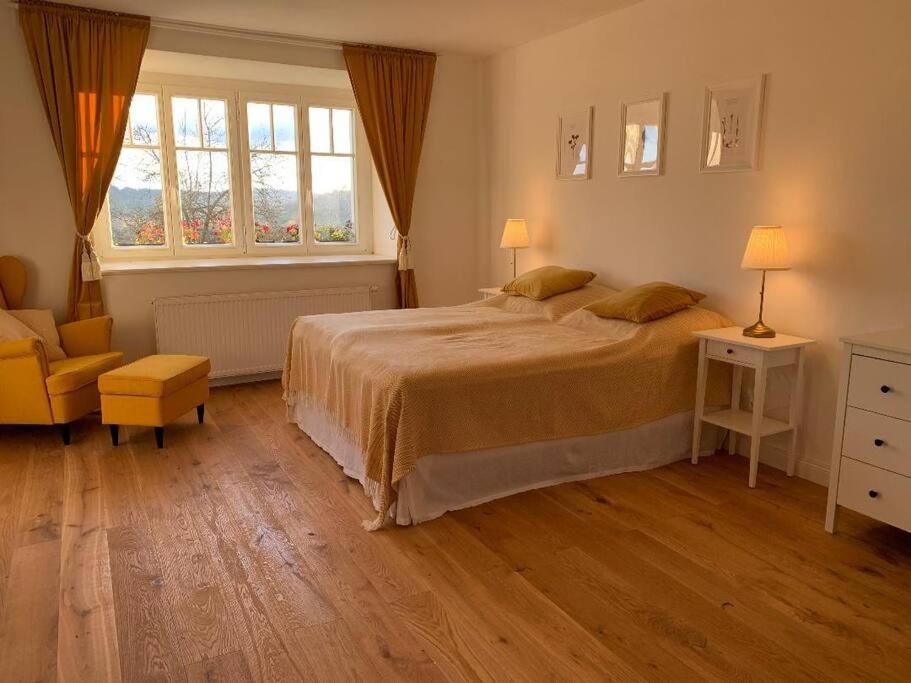 Katil atau katil-katil dalam bilik di Cottage Knezice