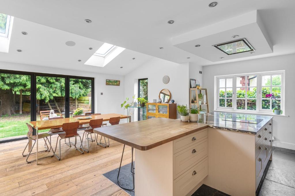 Stunning 3Bed House in Saffron Walden, Saffron Walden (updated prices