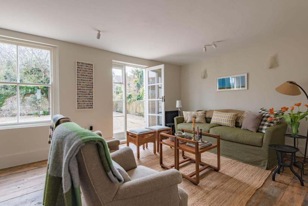 Ollerton, Kent (updated prices 2024)