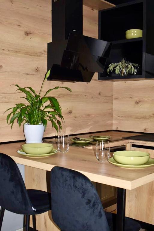 Olive House - Image 7