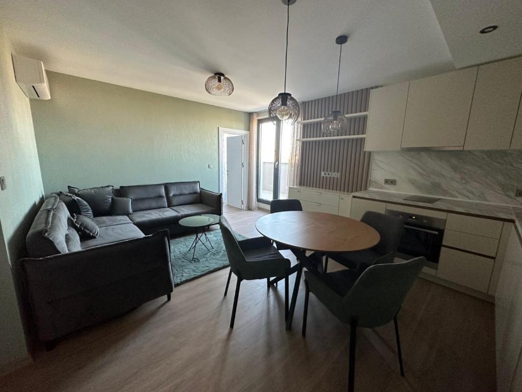 Seabird penthouse 2