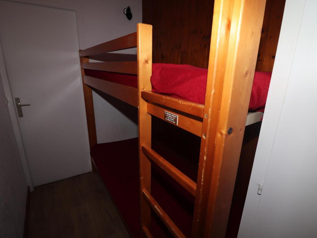 Poschodová posteľ alebo postele v izbe v ubytovaní Studio confortable · Proche pistes · Balcon - FR-1-502-427