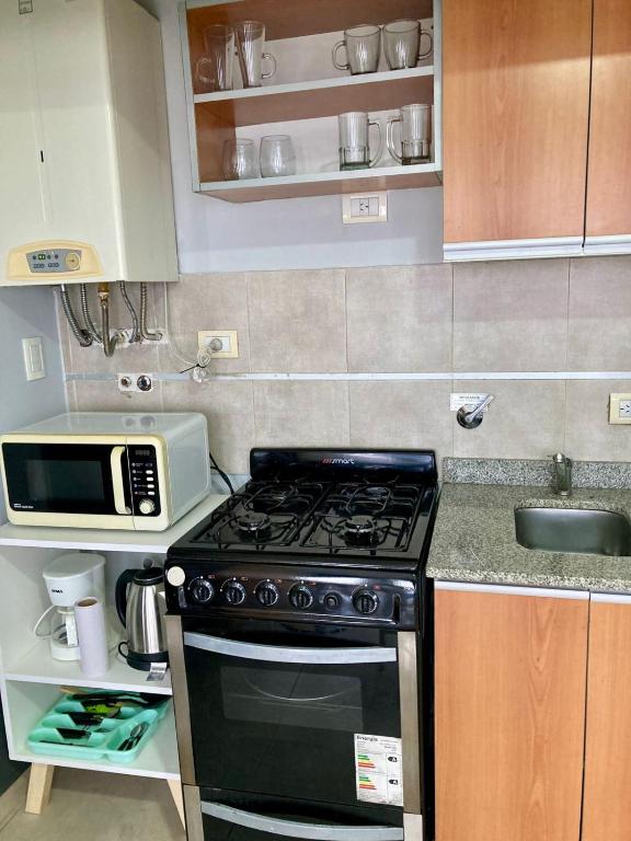 7-Exclusivo monoambiente en Moron centro