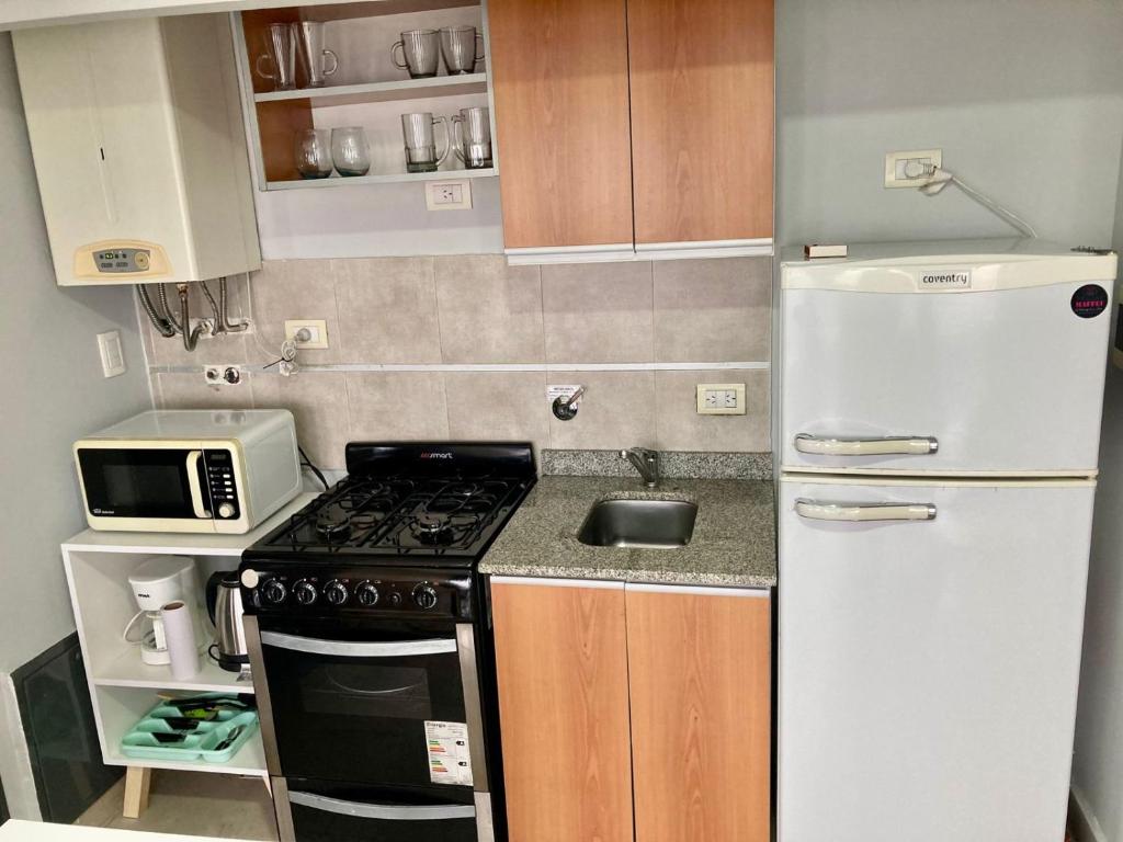 7-Exclusivo monoambiente en Moron centro