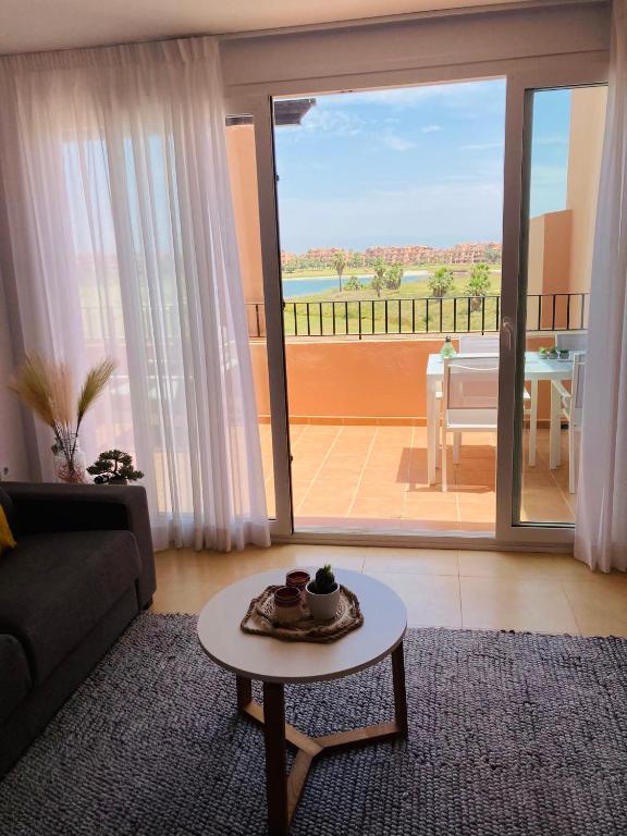 Balkón nebo terasa v ubytování Zeer trendy 2-bed penthouse op de Mar Menor Golf & Padel Resort