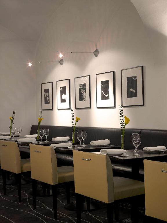 Park Plaza Budapest - Resim 39