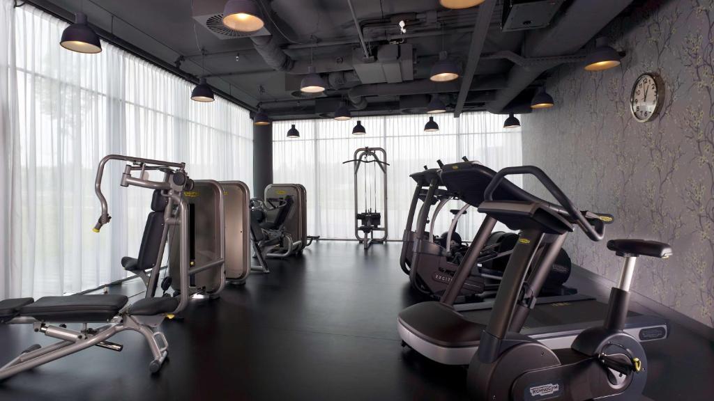 Fitness centrum a/nebo fitness zařízení v ubytování Park Plaza Amsterdam Airport