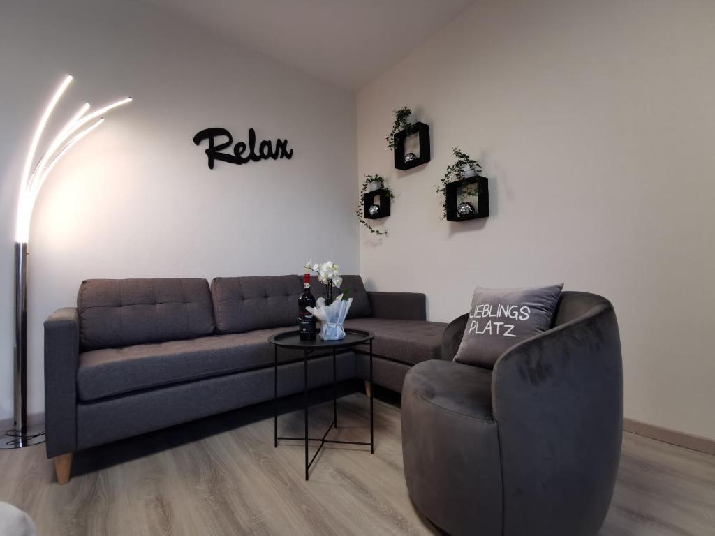 Posezení v ubytování Ferienwohnung am Dock