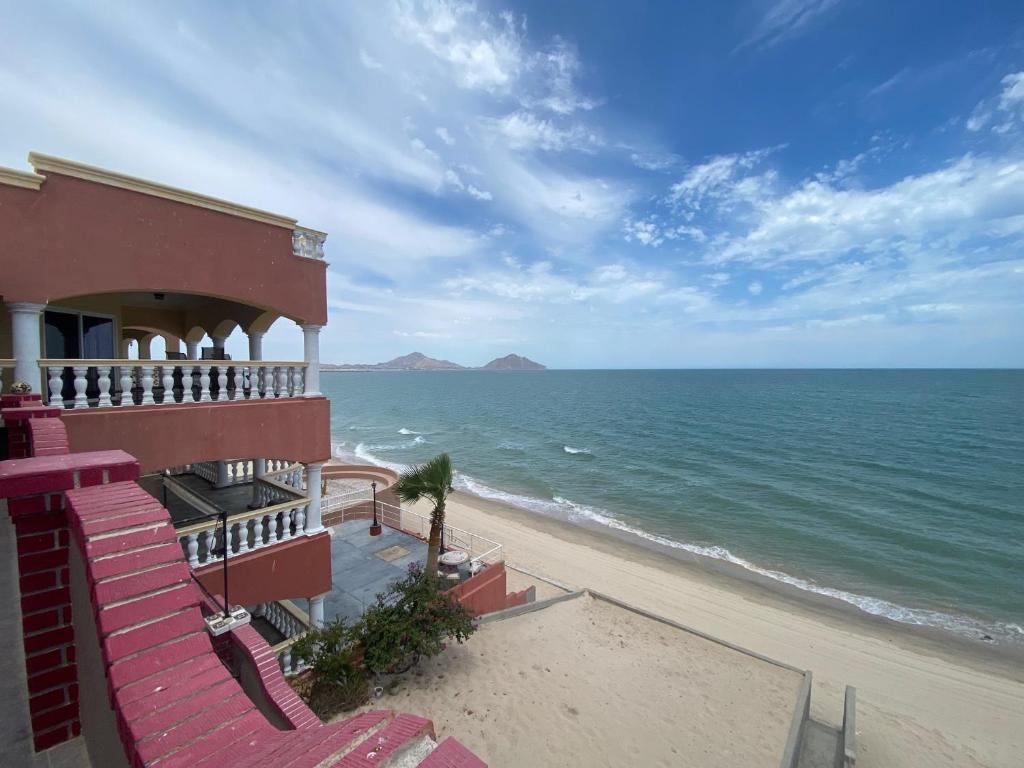Beachfront, 2 bedroom Condo in San Felipe - 两卧室公寓