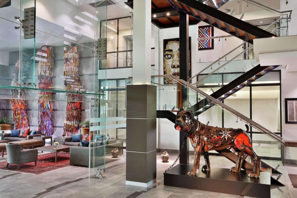 Φωτογραφία από το άλμπουμ του Legend Hotel Lagos Airport, Curio Collection By Hilton σε Lagos
