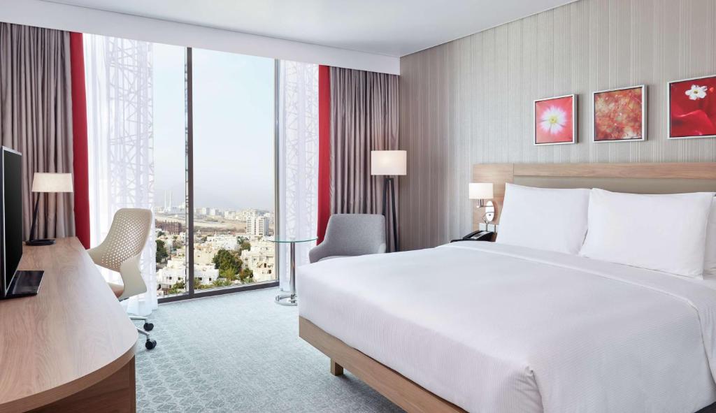 Hilton Garden Inn Muscat Al Khuwair - Salle De Roi