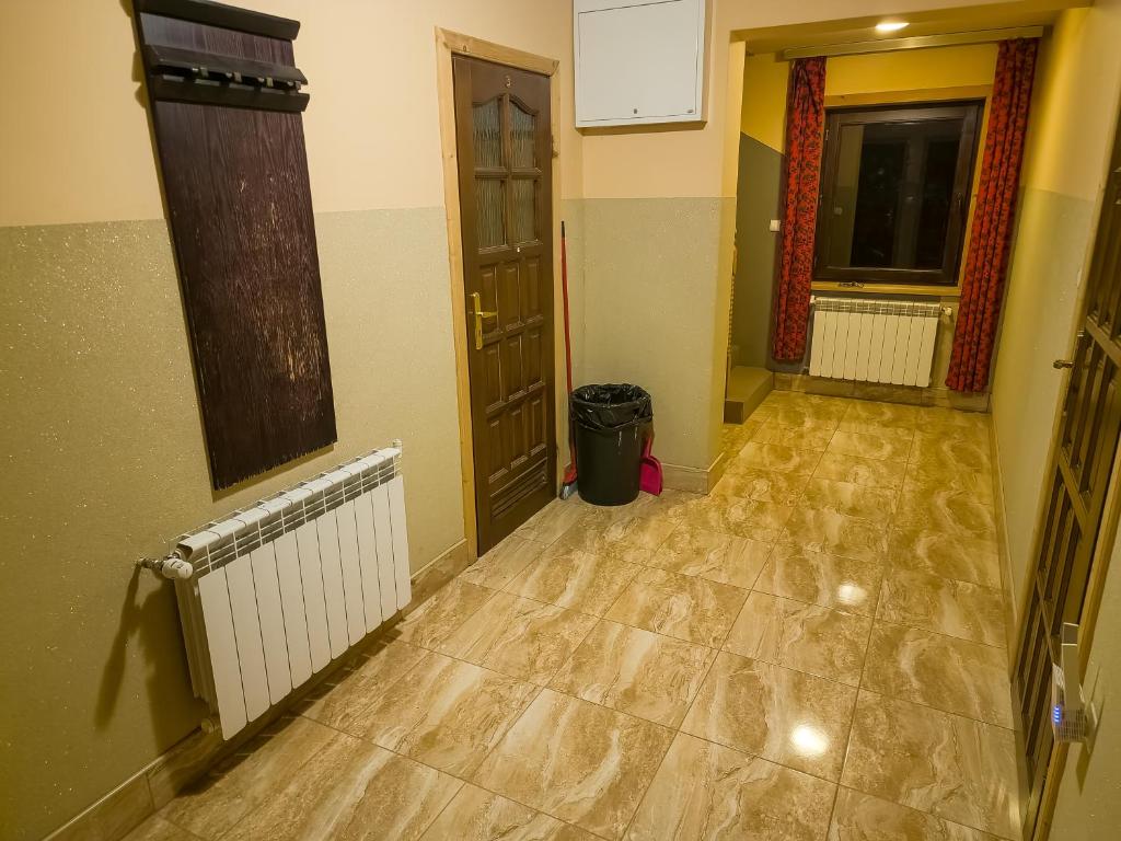 Zdjęcie z galerii obiektu Małe Ciche uAntosi, Blisko wyciąg narciarski, Idealne miesce na wypad w góry -rusinowa polana-zgorzelisko-tarasówka-wiktorówki-palenica-gesia szyja-morskie oko w Murzasichlu