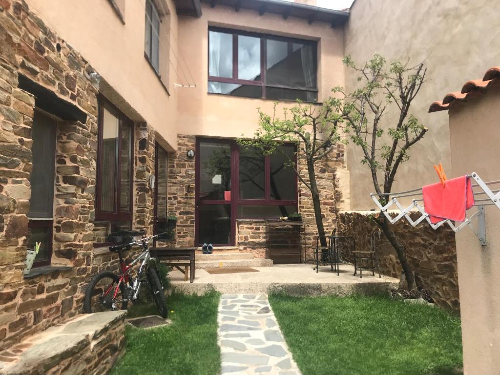 Budova, kde se hostel nachází