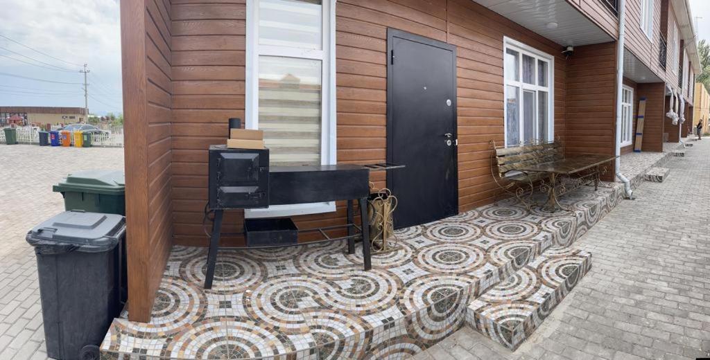 Townhouse - отзывы и видео