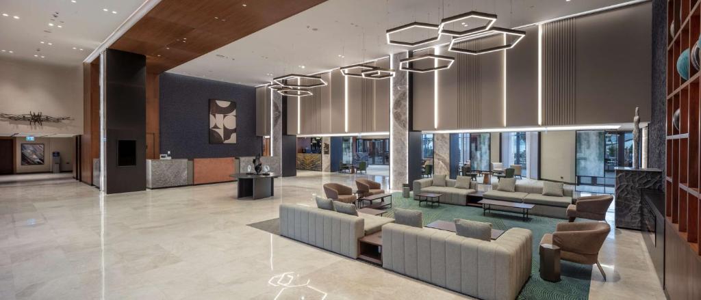 Posezení v ubytování Doubletree By Hilton Canakkale