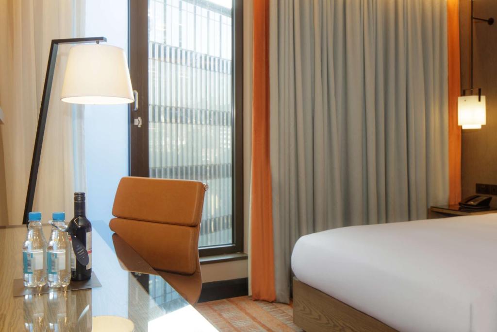 Hilton London Tower Bridge - Resim 17