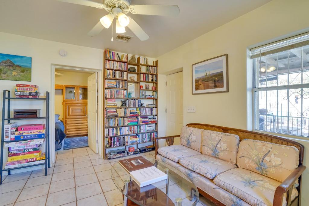 Tucson Rental Home with Zen Garden and MicroFarm!, Tucson (updated