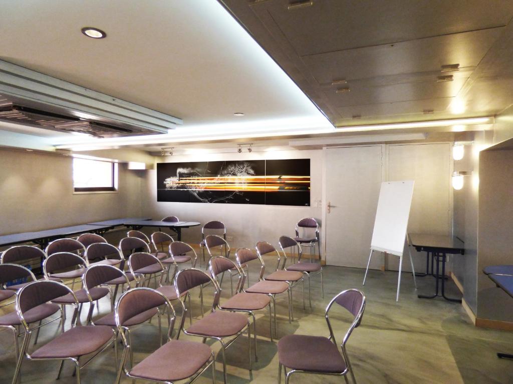 Fotografie z fotogalerie ubytování Terminus du Forez Saint-Etienne Centre Gare Chateaucreux v destinaci Saint-Étienne