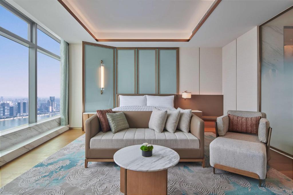 Hilton Changsha Riverside - Premier King Suite