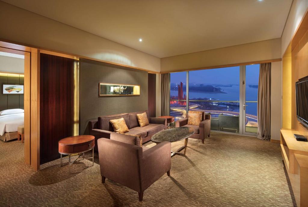 Hilton Nanjing Riverside - King River View Room