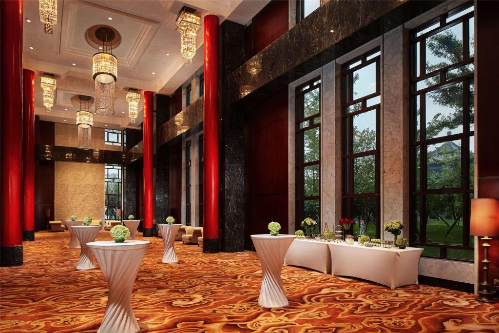 Restaurace v ubytování Hilton Tianjin Eco-City