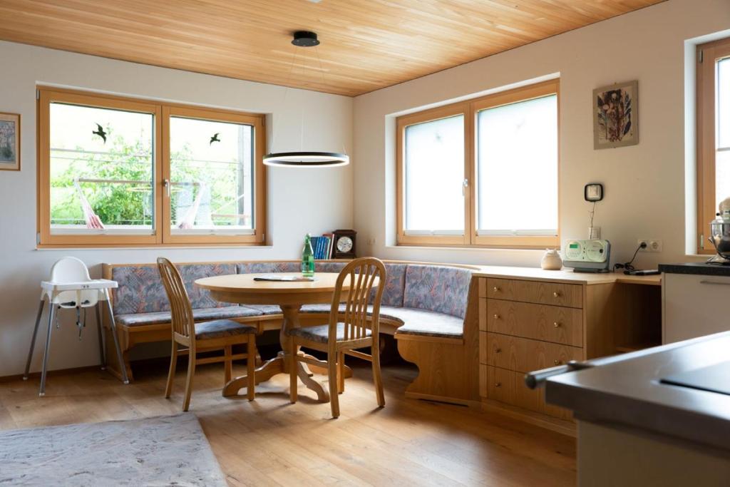 Fotografie z fotogalerie ubytování Ferienhaus Bergblick Bregenzerwald v destinaci Bregenz