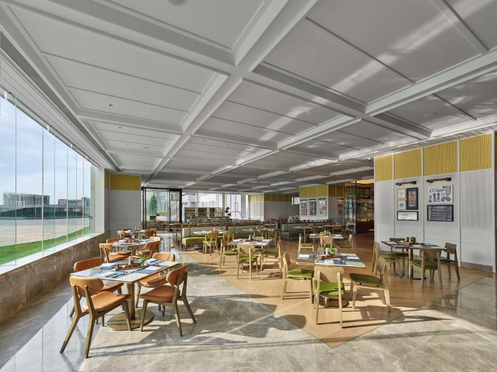 Restaurace v ubytování Hilton Foshan Shunde - Free Shuttle Bus to Canton Fair