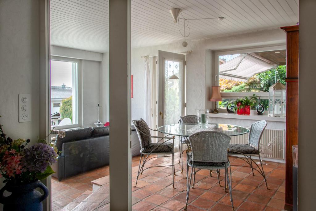 Posezení v ubytování Retreat Lodge Schürmatt -Leben wie SchweizerInnen