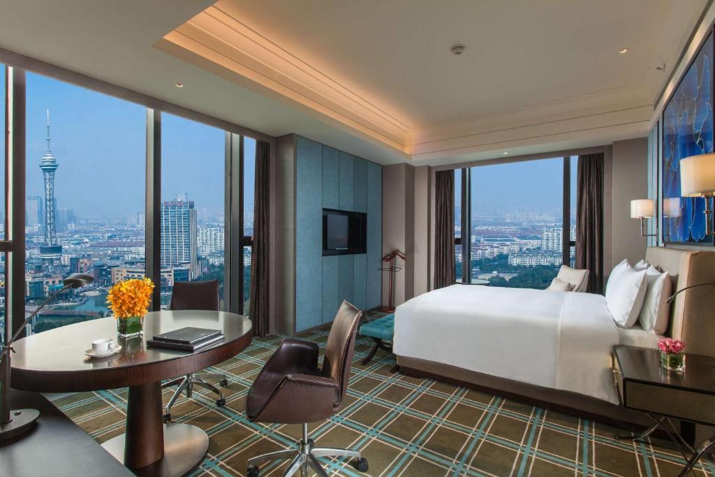 Hilton Changzhou - Executive King Room - Lounge Access