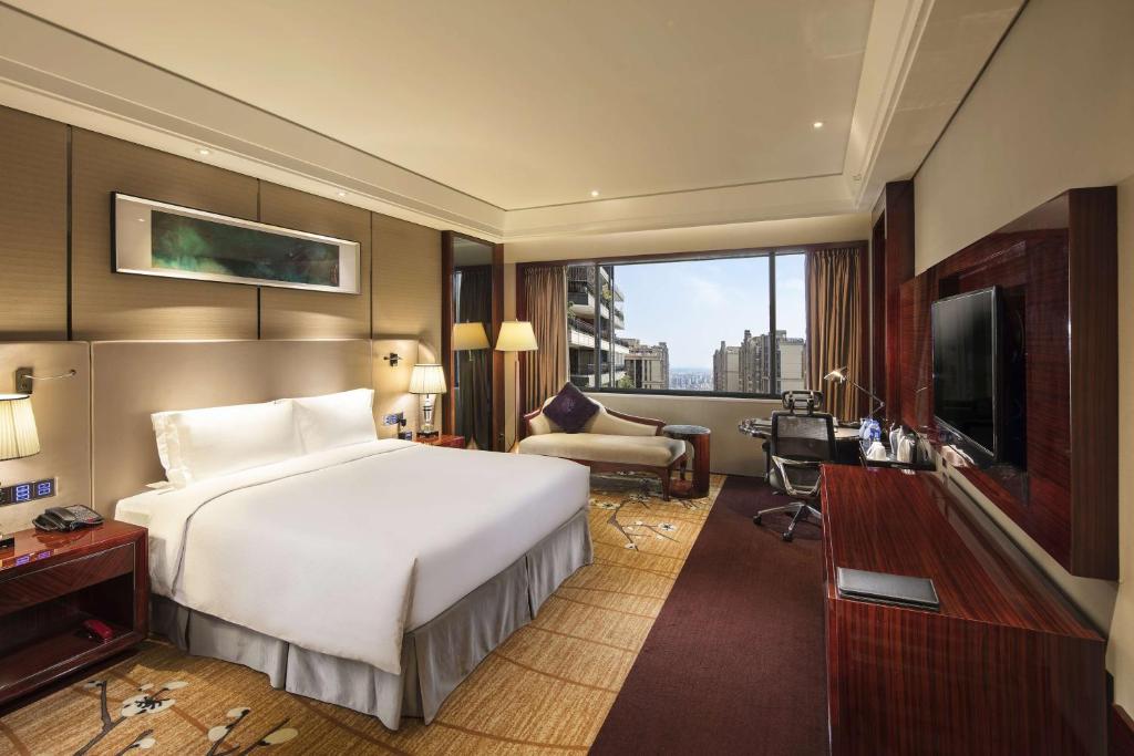 Sustainability certification Hilton Foshan - 特大床房带无障碍淋浴 - 残障通道