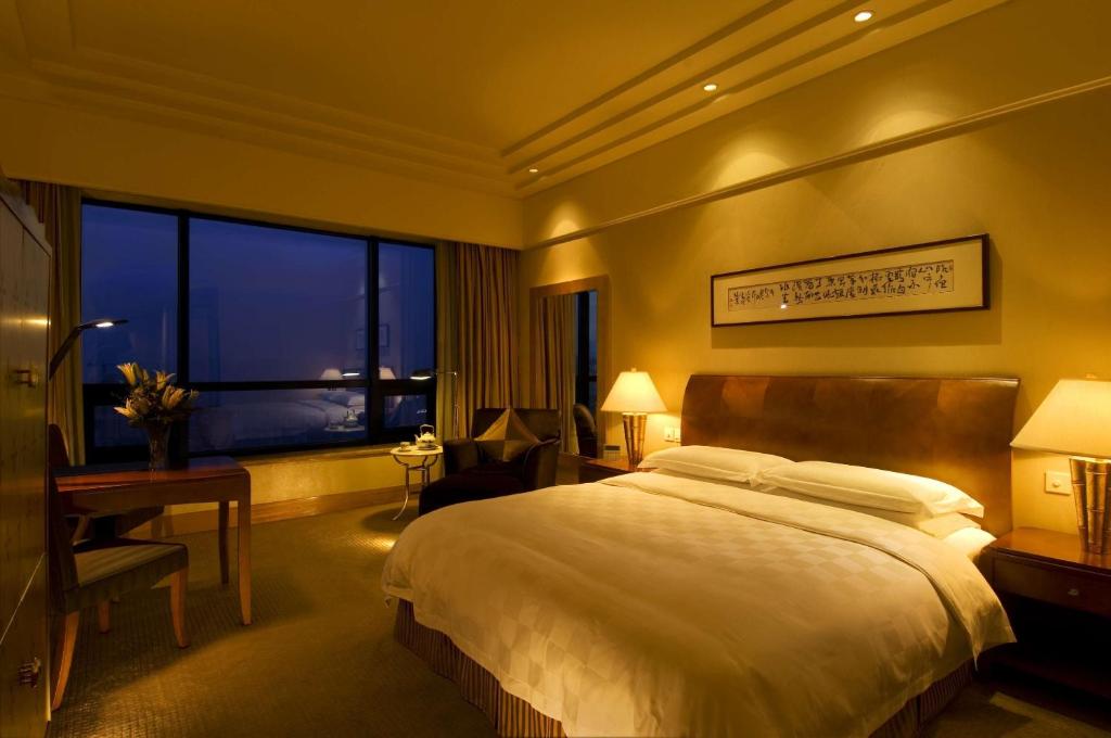 Hilton Chongqing - Sala De Rey Ejecutivo