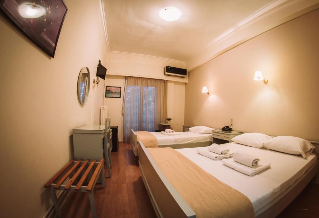 Hotel King Pyrros - Resim 29