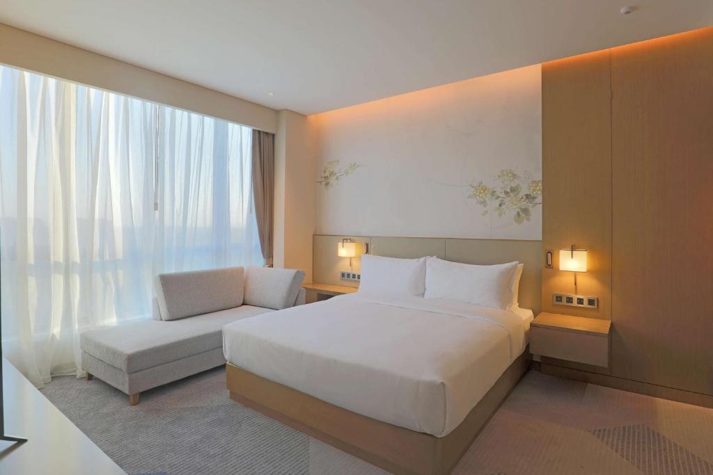 Hilton Garden Inn Changzhou Jintan - Deluxe King Suite