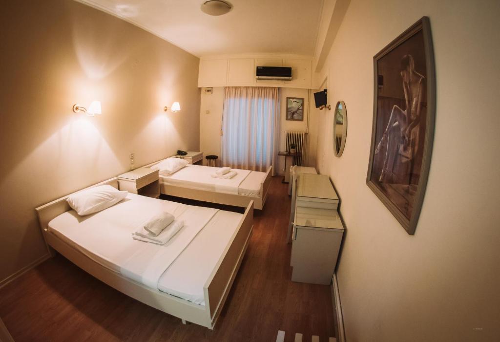 Hotel King Pyrros - Resim 34