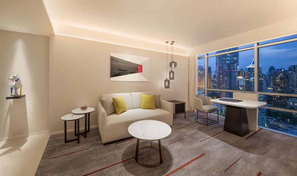 DoubleTree by Hilton Bangkok Ploenchit - Resim 25