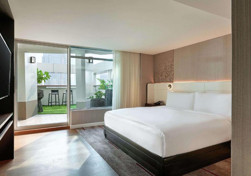 DoubleTree by Hilton Bangkok Ploenchit - Resim 26